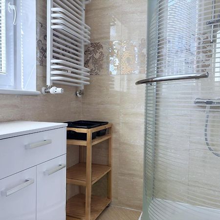 Apartamenty Bryza-Komandorska - Family Home - Parking سفينويتشي المظهر الخارجي الصورة