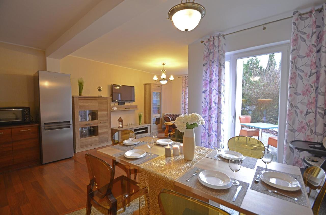 Apartamenty Bryza-Komandorska - Family Home - Parking سفينويتشي المظهر الخارجي الصورة