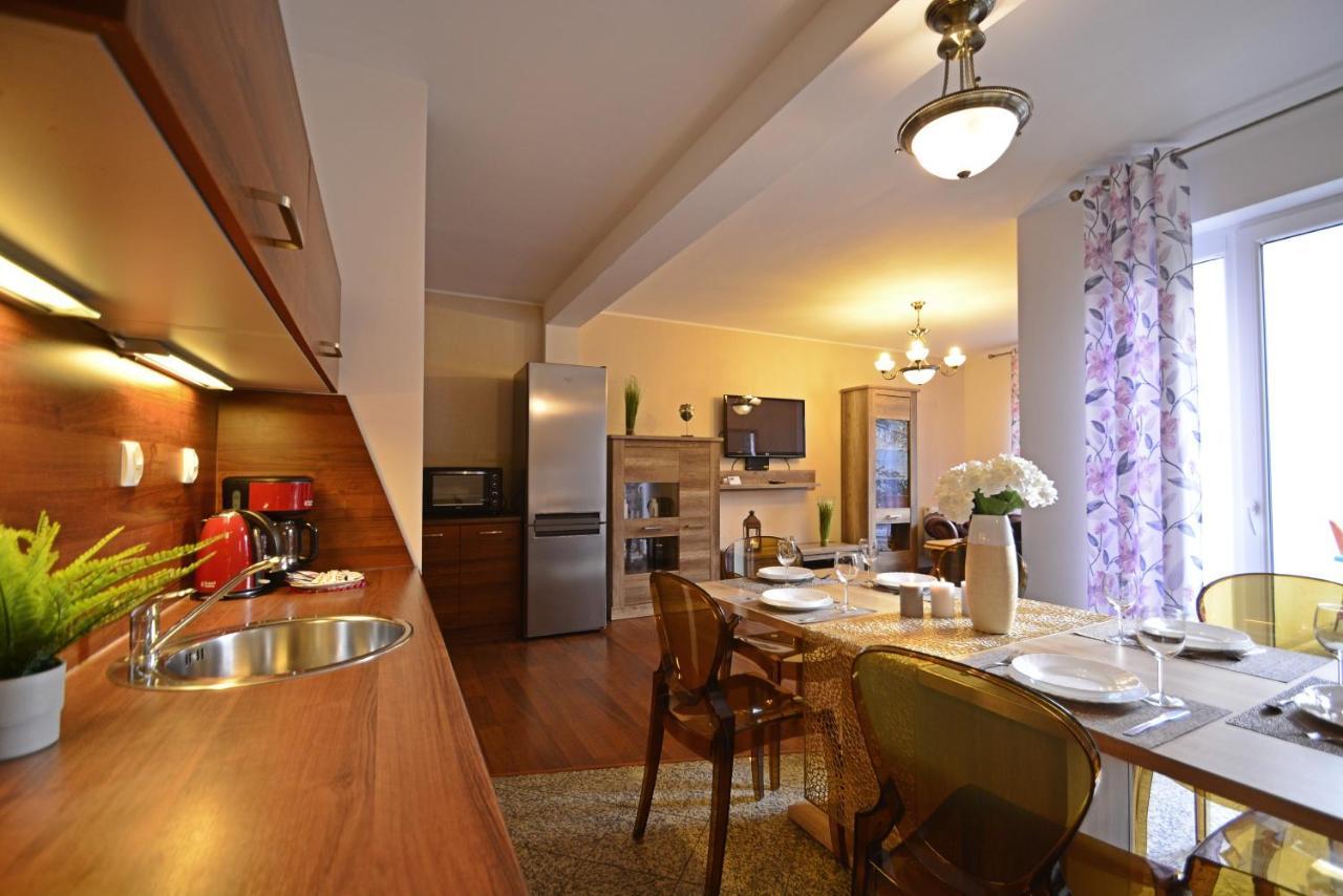 Apartamenty Bryza-Komandorska - Family Home - Parking سفينويتشي المظهر الخارجي الصورة